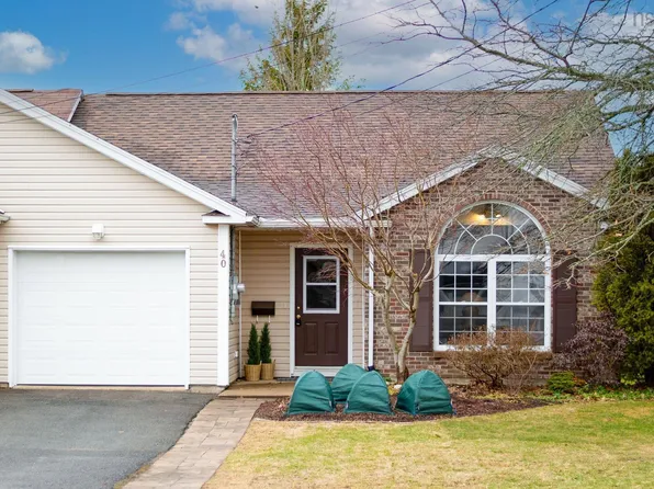 40 Cherry Ln, Wolfville, NS B4P 1T6