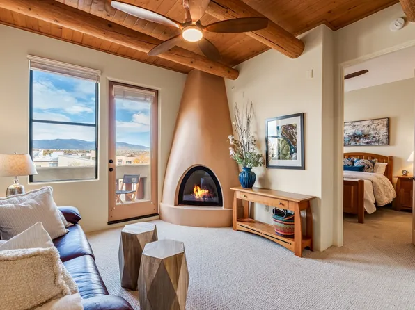 1405 Vegas Verdes Dr #332, Santa Fe, NM 87507