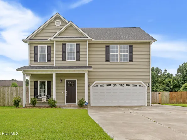 117 Dukes Lake Circle, Richlands, NC 28574