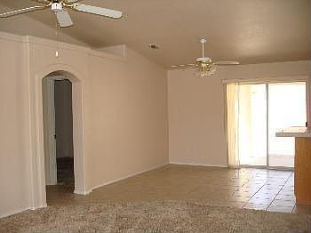 5th image of 635 Knobhill Ln