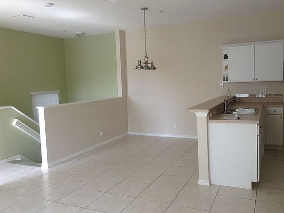 3rd image of 106 Lighthouse Cir APT C