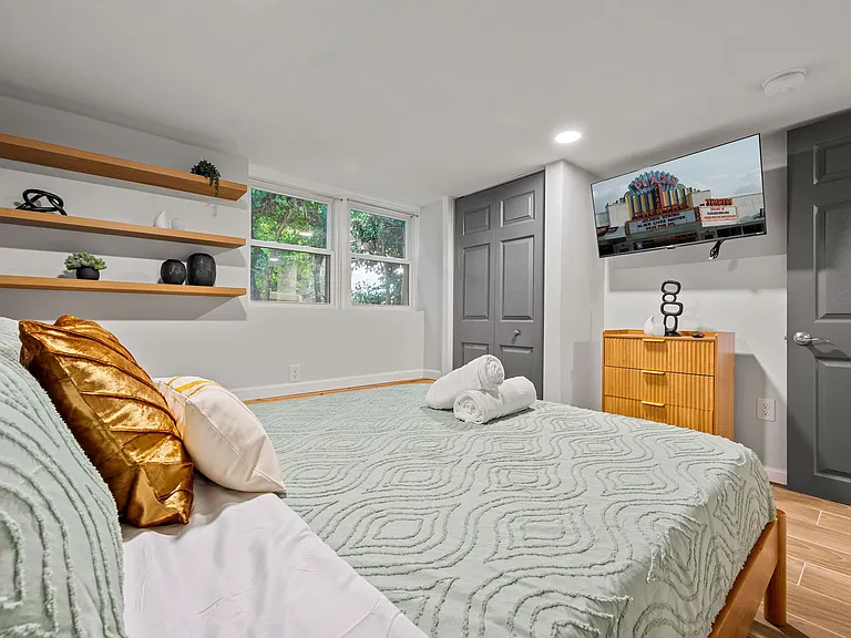 10 Claire Dr SE #B — Photo 9