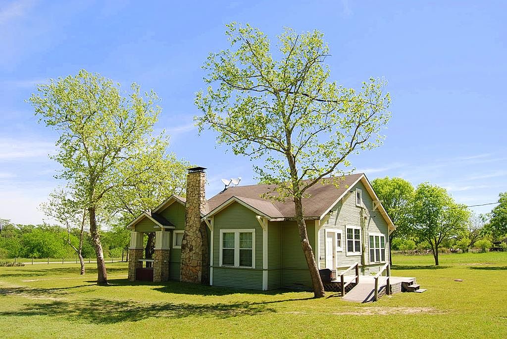 362 Skyline Dr, Center Point, TX 78010 Zillow