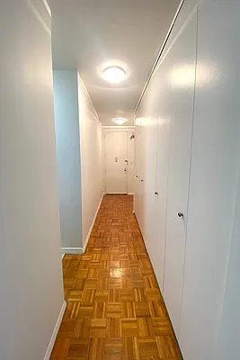 Rented by Sotheby's International Realty | media 13