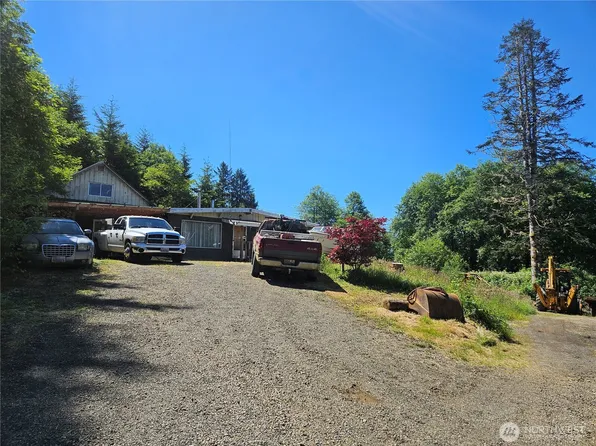 80 South Valley Road, Naselle, WA 98638