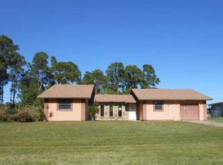 449 SW Lakehurst Dr, Port Saint Lucie, FL 34983