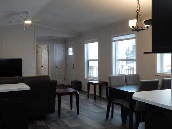4th image of 5210 65th Ave #11