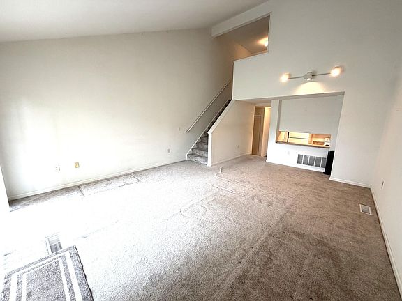 3rd image of 2118 Stone School Cir