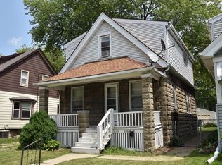 2160 S 69th St #2162, Milwaukee, WI 53219