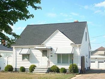 2nd image of 4010 Longwood Ave