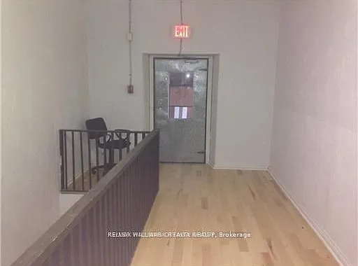 89 Princess St — Photo 2