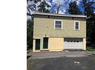 31 River St, Schuylkill Haven, PA 17972