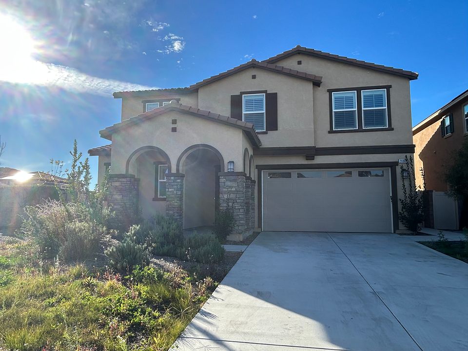 1st image of 26965 Checkers Dr