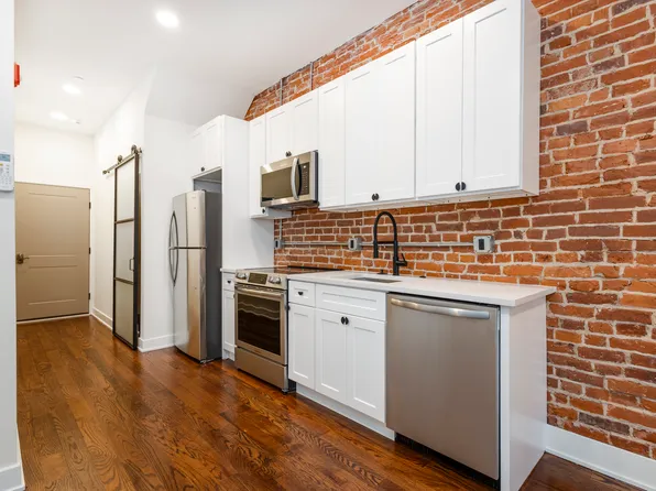 1613 N 33rd St, Philadelphia, PA