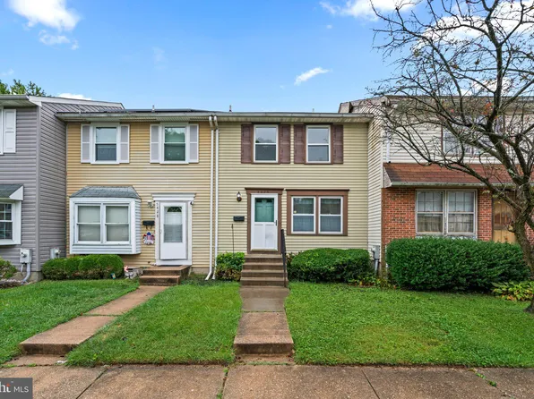 5430 King Arthur Cir, Baltimore, MD 21237