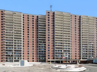 Las Brisas, Ottawa, ON K1K 3Y4