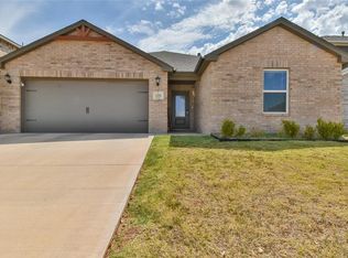 1701 N Ruby Dr, El Reno, OK 73036