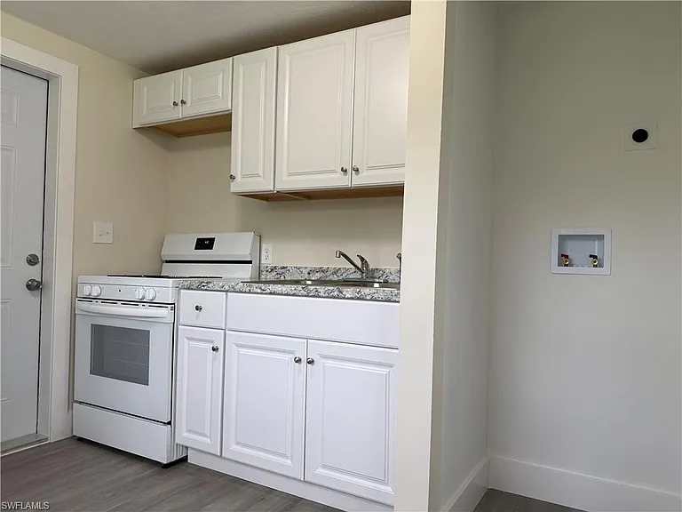 5314 Gilchrist St — Photo 2