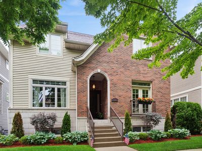 5652 N Lockwood Ave, Chicago, IL, 60646