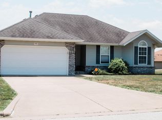 5354 W Page St, Springfield, MO 65802