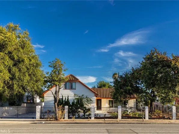 820 E Cameron Ave, West Covina, CA 91790
