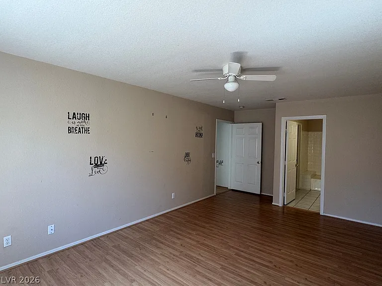 2604 Autumn Blaze Ave — Photo 12