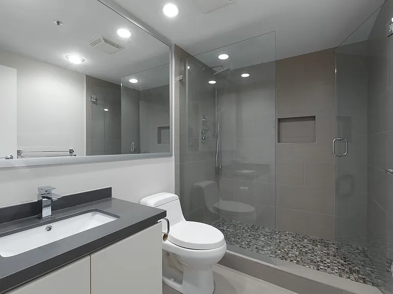 1008 Beach Ave #503 — Photo 10
