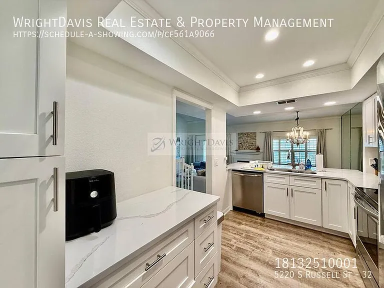5220 S Russell St #32 — Photo 12