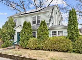 141 Oak St, Willimantic, CT 06226