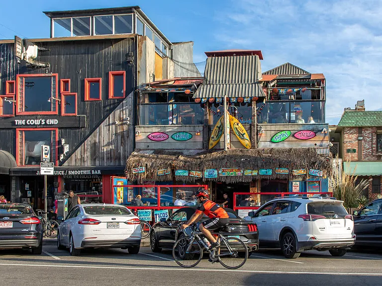 Incredible destinations along Washington Blvd, on the way to Venice Beach