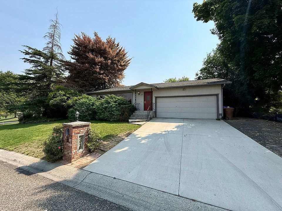 1st image of 3910 Lakeview Dr