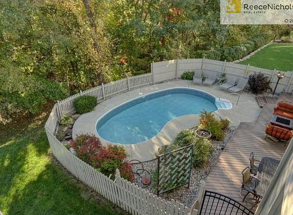 INGROUND POOL W/ NEW COMPOSITION DECK, FIREPIT INCLUDED!