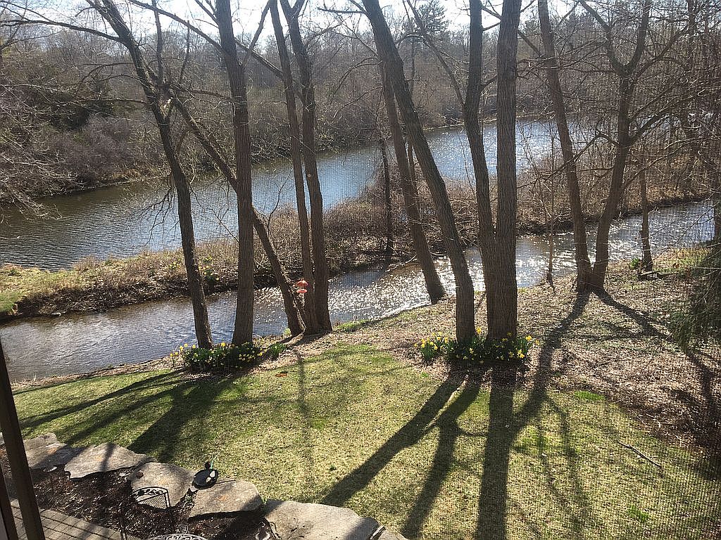 1460 Kentfield Dr, Rochester, MI 48307 Zillow