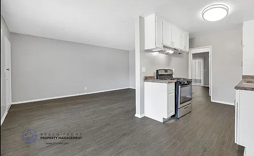 Floor plan One Bed One Bath w/back yard
