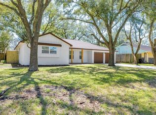 9643 Meadowbriar Ln, Houston, TX 77063