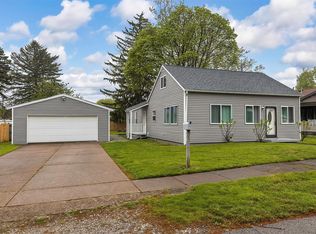 904 Potomac Ave, Erie, PA 16505