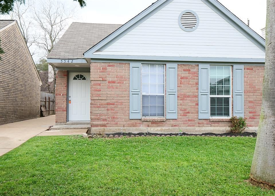 1st image of 5542 Santrey Dr