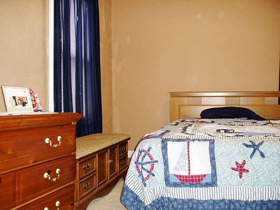 Bedroom 1 - 2nd floor