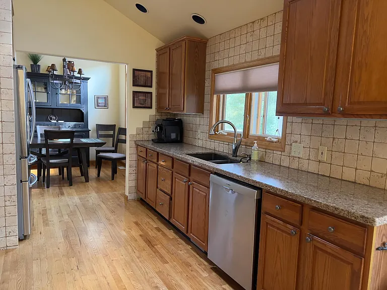 new appliances, with induction stove, Bosch dishwasher.
