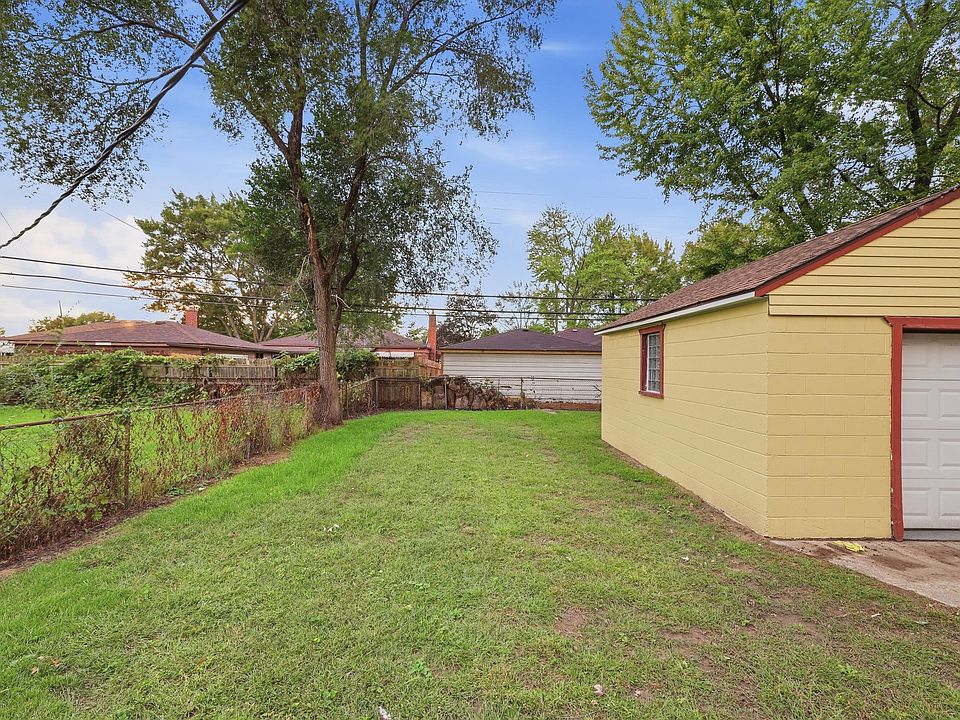 17535 Wall St, photo 5