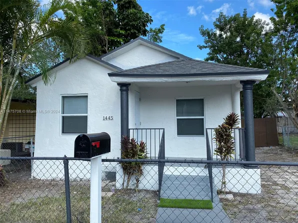 1445 NW 69th St, Miami, FL 33147