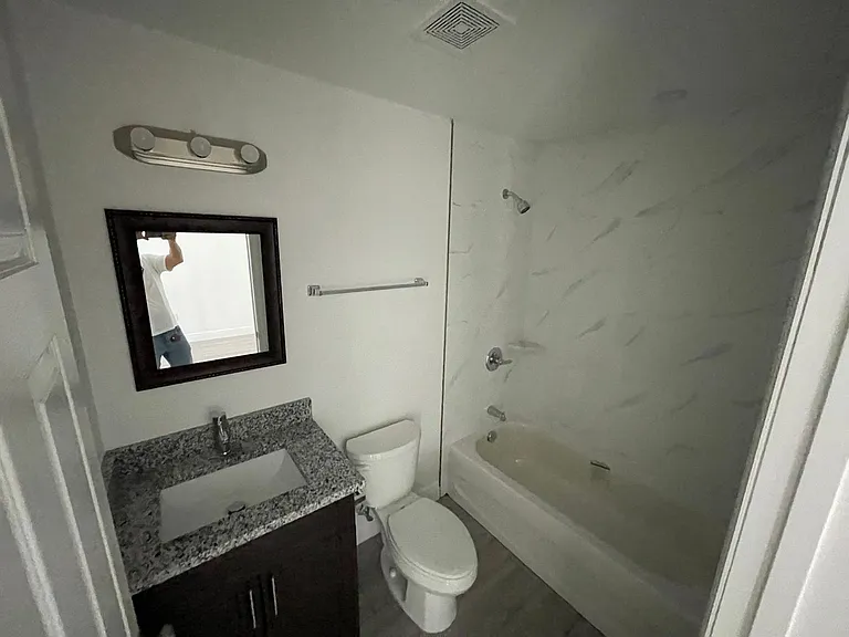 8417 N Seminole Ave — Photo 16