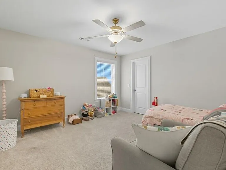 1854 Waterfall Rd — Photo 20