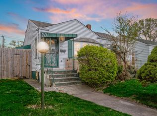 621 Clinton St, Gary, IN 46406