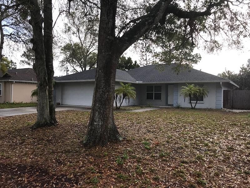 2nd image of 4147 Malden Dr