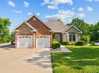 21 Tall Cedar Lane, Reeds Spring, MO 65737