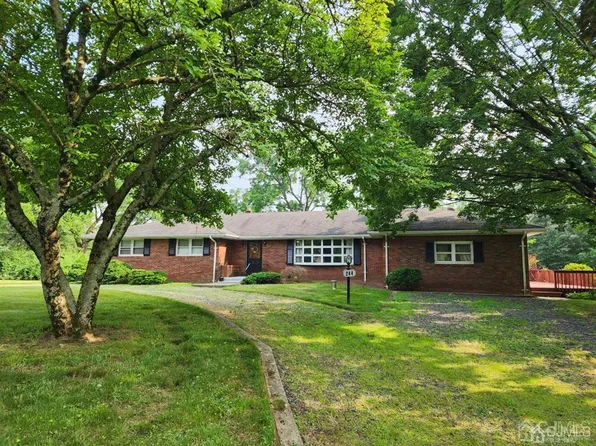 244 Weston Rd, Somerset, NJ 08873