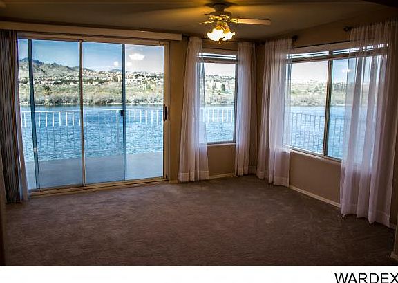 5th image of 659 Riverfront Dr