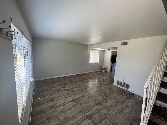 2nd image of 1289 N Mollison Ave Unit A