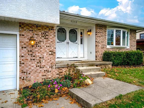 4th image of 4052 Donegal Ct